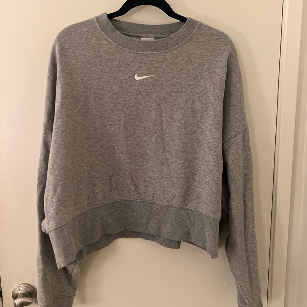 Nike Heather Gray Crewneck